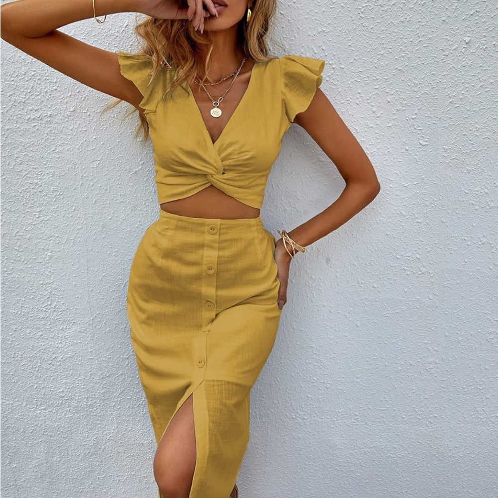 Skirt and crop top set